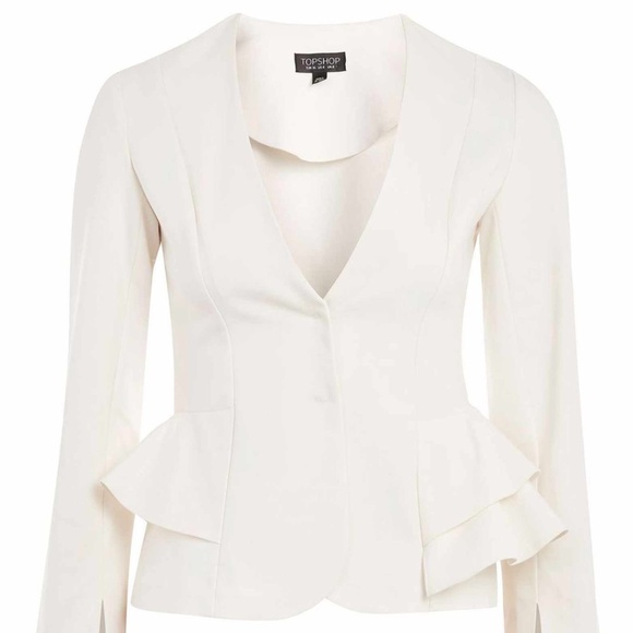 Top Shop Ruffle peplum blazer - Picture 1 of 3